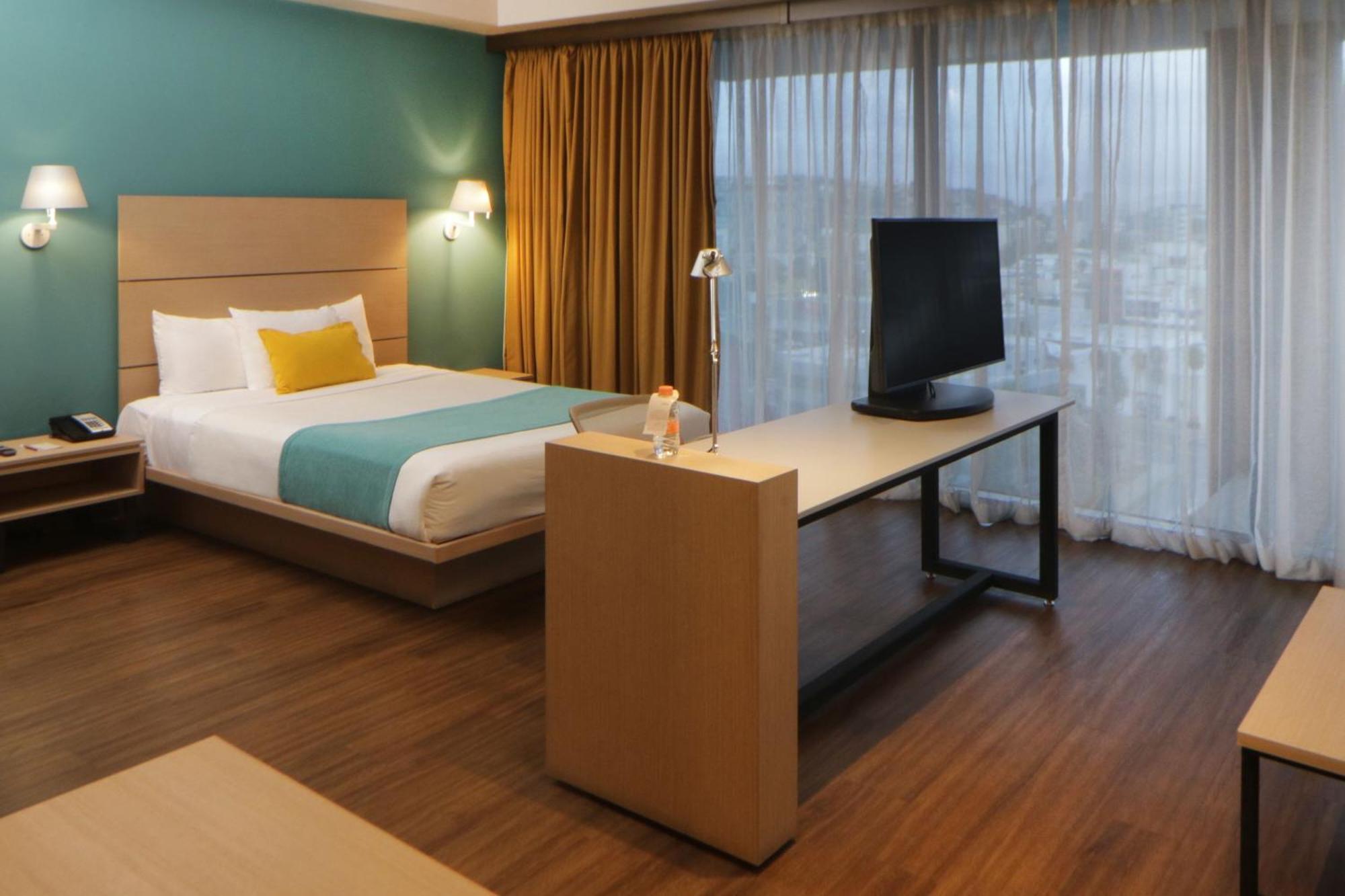 City Express Suites By Marriott Tijuana Rio Ngoại thất bức ảnh