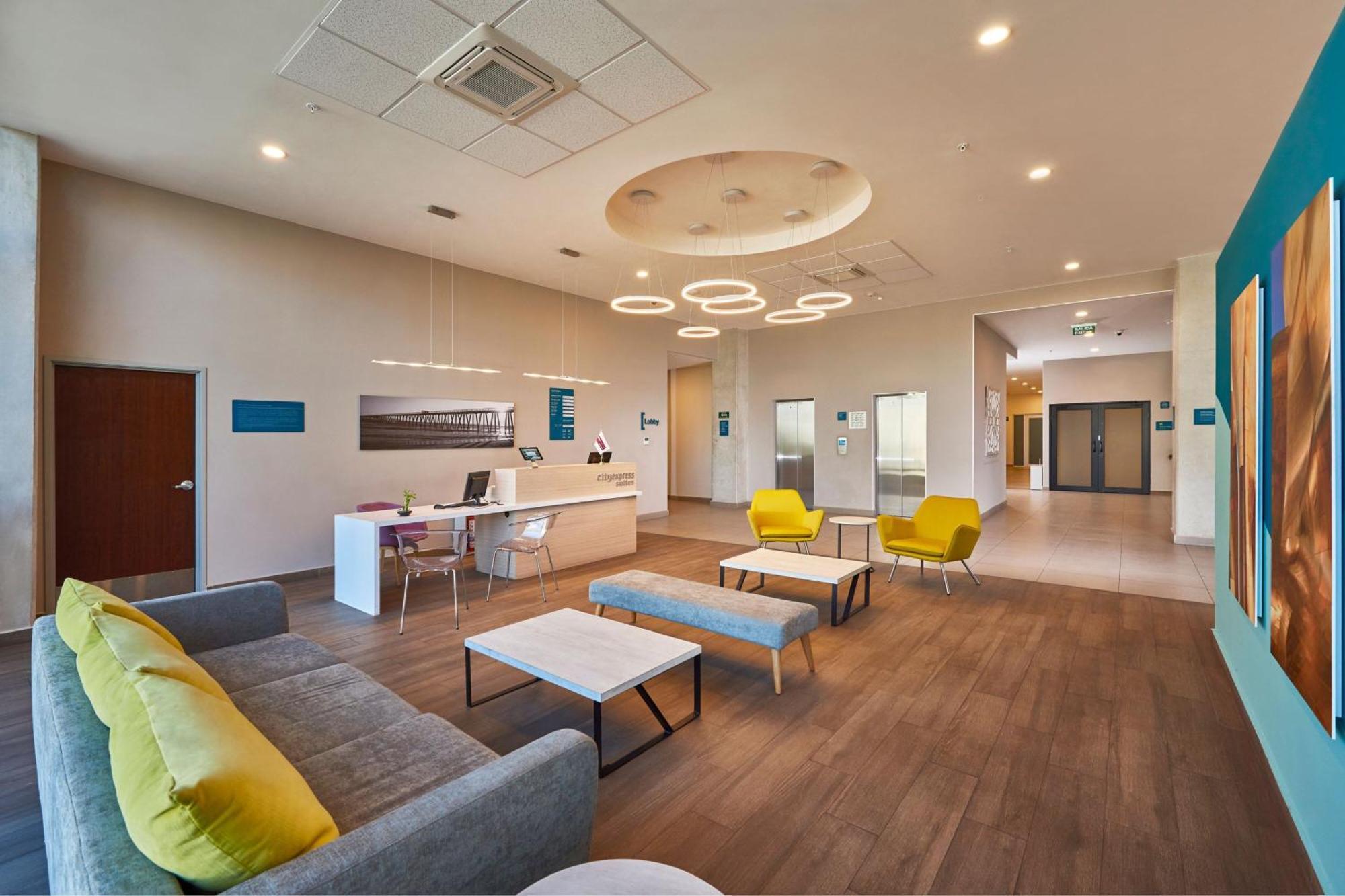 City Express Suites By Marriott Tijuana Rio Ngoại thất bức ảnh